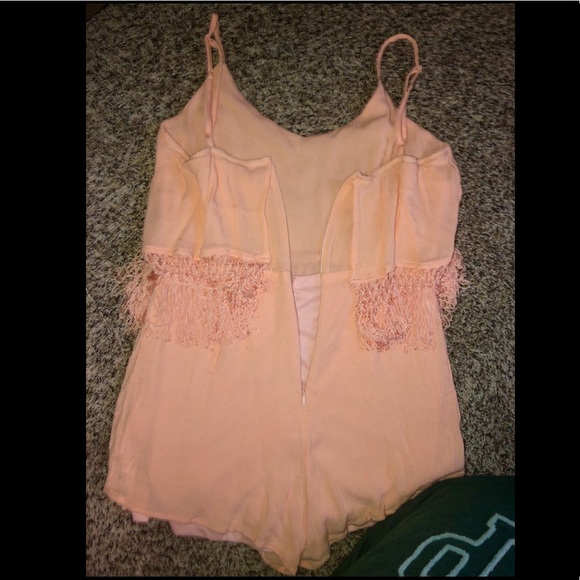 🍑 Charlotte Rouse Romper 🍑 - Picture 4 of 5